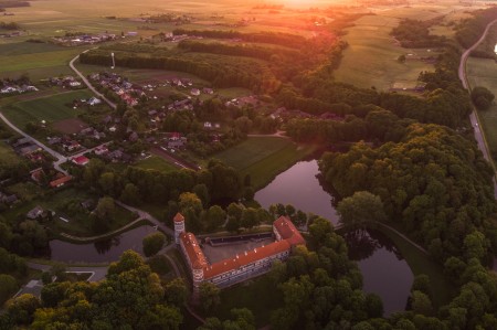 Panemunės pilies vaizdas iš paukščio skrydžio